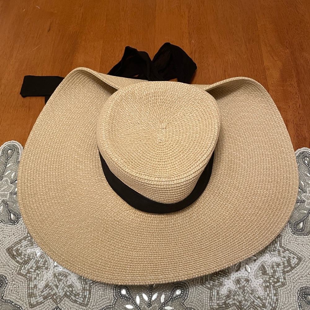 Women’s sun hat